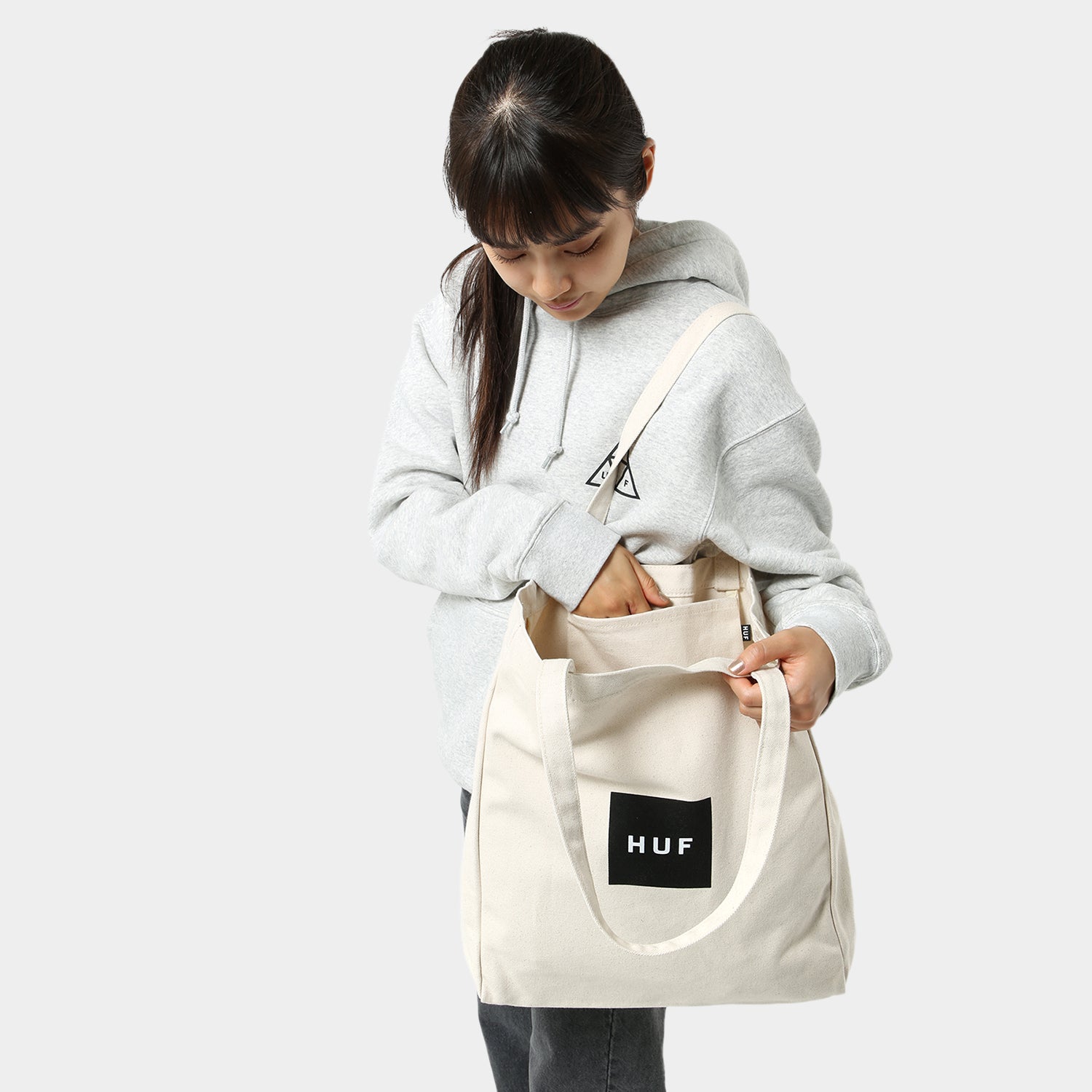 BOX LOGO TOTE BAG M - HUF Worldwide JP